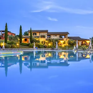 Resort Pian Dei Mucini Il Borgo, Massa Marittima